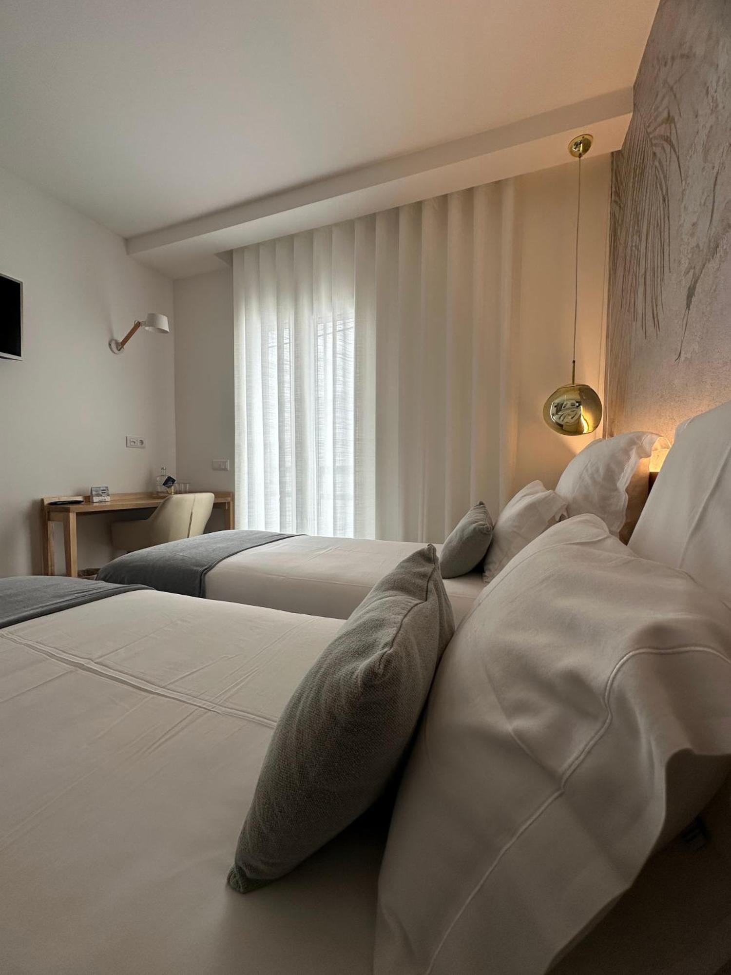Charm-In Center Hotel Vila Nova de Milfontes Bagian luar foto