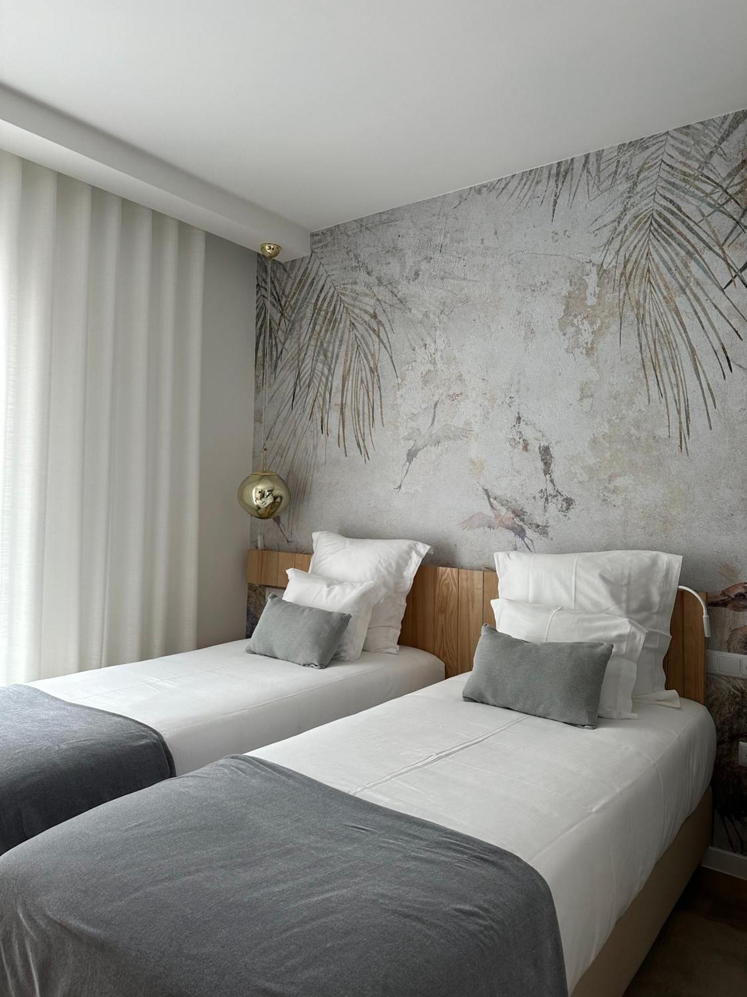 Charm-In Center Hotel Vila Nova de Milfontes Bagian luar foto